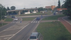 Křižovatka ulic Velká Dlážka a Polní