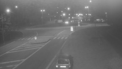 Křižovatka ulic Velká Dlážka a Polní