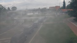 Křižovatka ulic Velká Dlážka a Polní