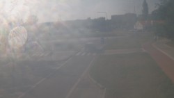 Křižovatka ulic Velká Dlážka a Polní