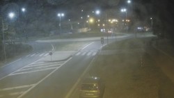 Křižovatka ulic Velká Dlážka a Polní