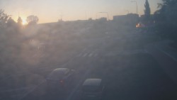Křižovatka ulic Velká Dlážka a Polní