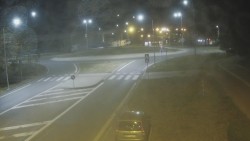 Křižovatka ulic Velká Dlážka a Polní