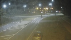 Křižovatka ulic Velká Dlážka a Polní