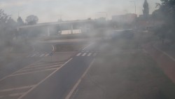 Křižovatka ulic Velká Dlážka a Polní