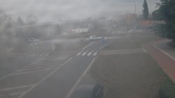 Křižovatka ulic Velká Dlážka a Polní