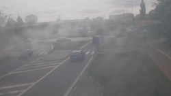 Křižovatka ulic Velká Dlážka a Polní