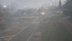 Křižovatka ulic Velká Dlážka a Polní