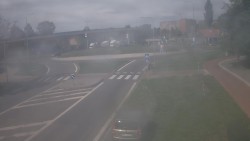 Křižovatka ulic Velká Dlážka a Polní