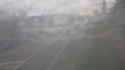 Křižovatka ulic Velká Dlážka a Polní