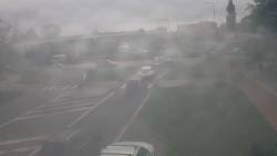 Křižovatka ulic Velká Dlážka a Polní