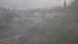 Křižovatka ulic Velká Dlážka a Polní