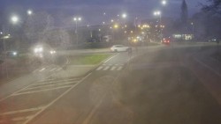 Křižovatka ulic Velká Dlážka a Polní