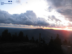 Pohled na jihozápad, Smrk