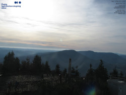 Pohled na jihozápad, Smrk