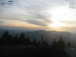 Pohled na jihozápad, Smrk