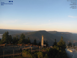 Pohled na jihozápad, Smrk