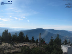 Pohled na jihozápad, Smrk