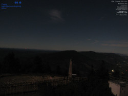 Pohled na jihozápad, Smrk