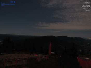 Snímek 6.11.2025 v 01:00