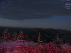 Pohled na jihozápad, Smrk