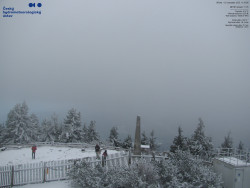 Pohled na jihozápad, Smrk