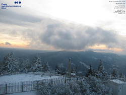 Pohled na jihozápad, Smrk