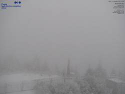 Pohled na jihozápad, Smrk