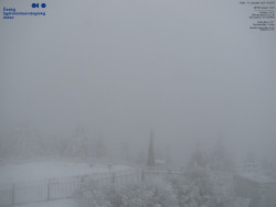 Pohled na jihozápad, Smrk