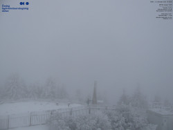 Pohled na jihozápad, Smrk