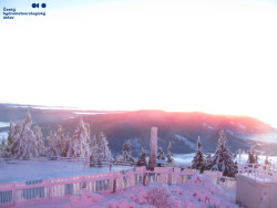 Pohled na jihozápad, Smrk