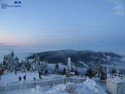 Pohled na jihozápad, Smrk