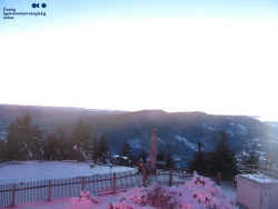 Pohled na jihozápad, Smrk