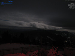 Pohled na jihozápad, Smrk