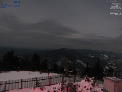 Pohled na jihozápad, Smrk