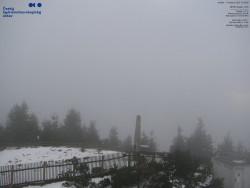 Pohled na jihozápad, Smrk