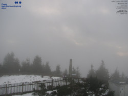 Pohled na jihozápad, Smrk