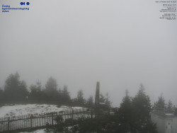 Pohled na jihozápad, Smrk