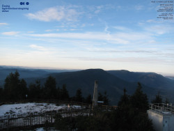 Pohled na jihozápad, Smrk