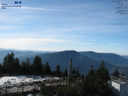 Pohled na jihozápad, Smrk