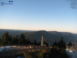 Pohled na jihozápad, Smrk