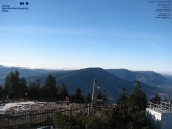 Pohled na jihozápad, Smrk