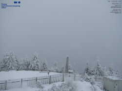 Pohled na jihozápad, Smrk