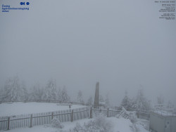 Pohled na jihozápad, Smrk