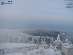 Pohled na jihozápad, Smrk