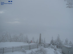 Pohled na jihozápad, Smrk