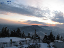 Pohled na jihozápad, Smrk