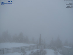 Pohled na jihozápad, Smrk