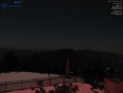 Pohled na jihozápad, Smrk