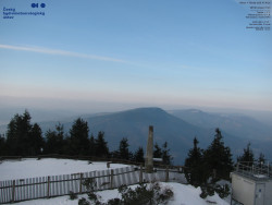 Pohled na jihozápad, Smrk